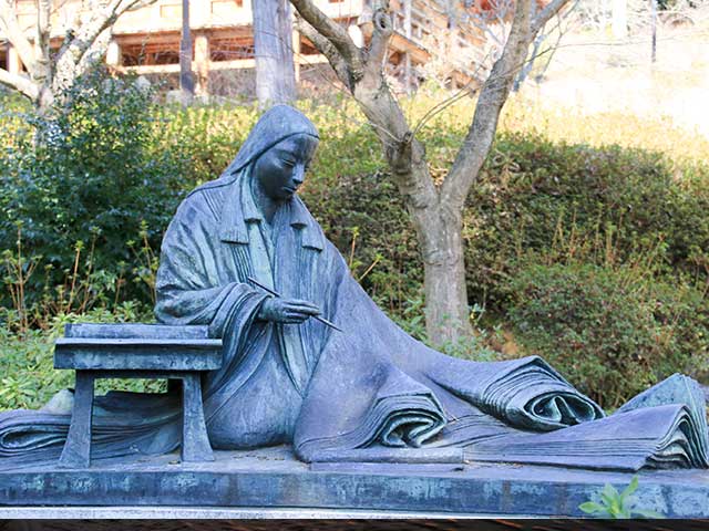 石山寺「紫式部像」