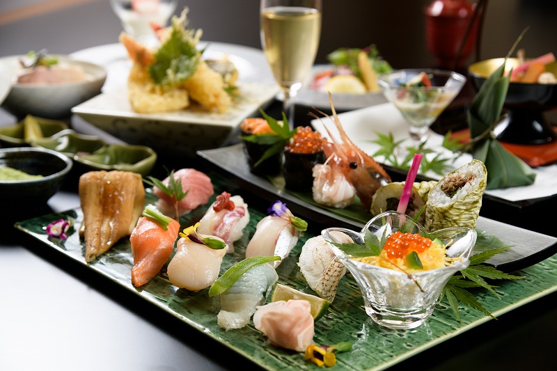 Enjoy "Sushi and Tempura" ! Spend a blissful time in the Executive Satoyama Suite.